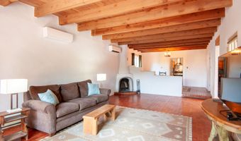 929 AVENIDA ESTRELLITA NE, Albuquerque, NM 87110