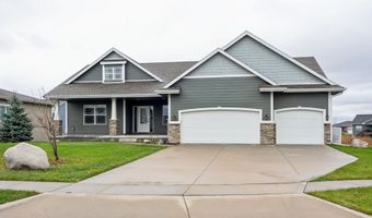 218 34th St SE, Altoona, IA 50009