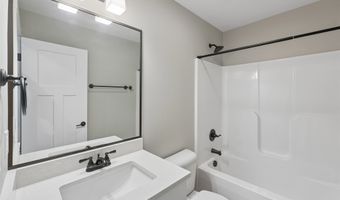 314 NE Meadow Ln, Ankeny, IA 50021