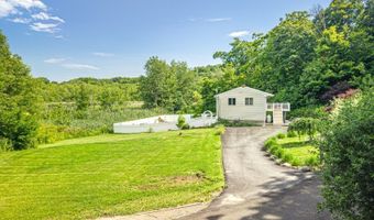 8 Pond Dr, Alloway, NJ 07422