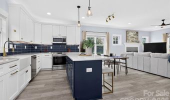 3039 Palm Ave, Charlotte, NC 28205