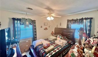 301 S High School Ave, Altamont, KS 67330