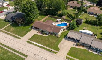 415 Duryea Dr, Auburn, IN 46706