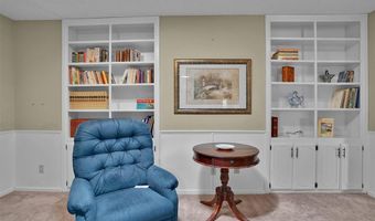 801 Cambridge Dr, Altus, OK 73521