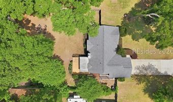 16 Sherwood Ln, Beaufort, SC 29907