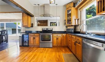 395 Akron Rd, Akron, NY 14001