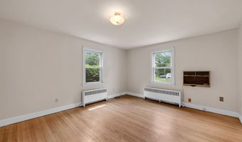 247 Stevens St, Bristol, CT 06010