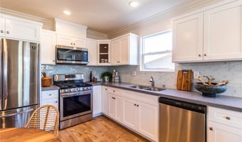 1737 S Longwood Ave, Los Angeles, CA 90019
