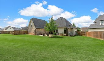 516 Linden Cir, Benton, LA 71006