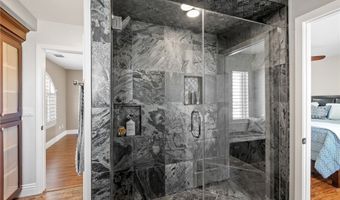 16878 Shirwaun Rd, Apple Valley, CA 92307