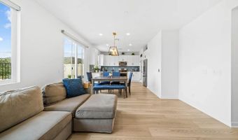 35052 Hacienda Hts, Fallbrook, CA 92028