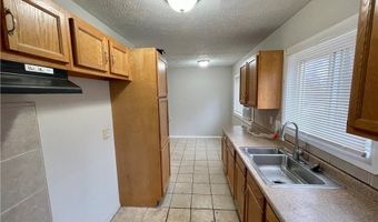1853 Delia Ave, Akron, OH 44320
