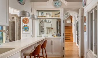 5143 Shore Dr, Carlsbad, CA 92008