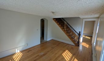 3 Dean St, Bangor, ME 04401