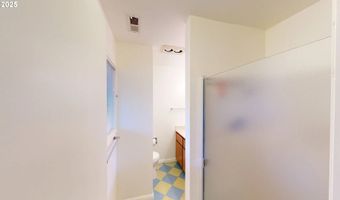 801 BROOKHAVEN Dr, Brookings, OR 97415