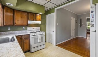475 PENSDALE St, Philadelphia, PA 19128