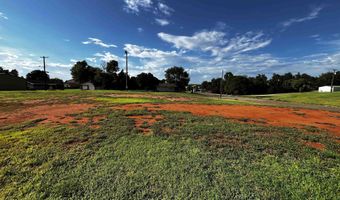 301 Avenue L, Beaver, OK 73932