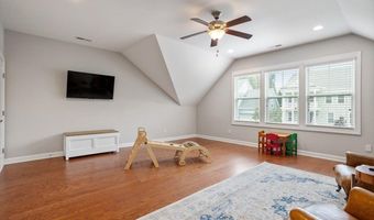 305 Ironcreek Pl, Apex, NC 27539