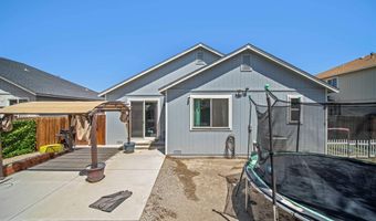 1411 Shadow Ln, Fernley, NV 89408