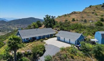 772 Rainbow Crest Rd, Fallbrook, CA 92028