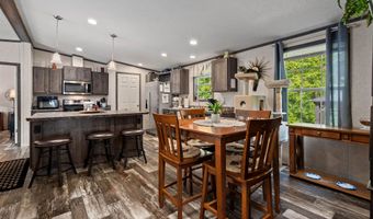 85 Lakewood Dr, Belmont, NH 03220