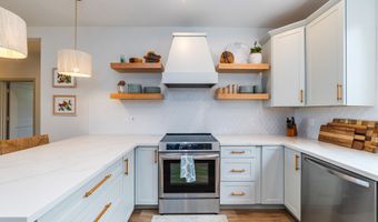 75-346 HUALALAI Rd A106, Kailua Kona, HI 96740