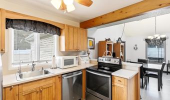 322 Veterans Blvd, Bayville, NJ 08721