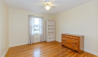 104 Howland Ave, East Providence, RI 02914