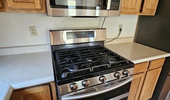 2410 Hawaii Ave, Alamogordo, NM 88310