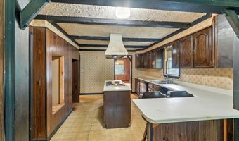 1014 Victory Hwy, North Smithfield, RI 02896
