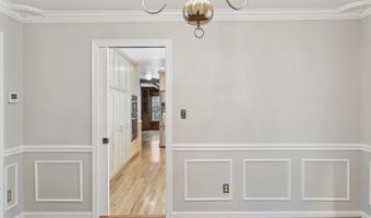 5110 DUVALL Dr, Bethesda, MD 20816