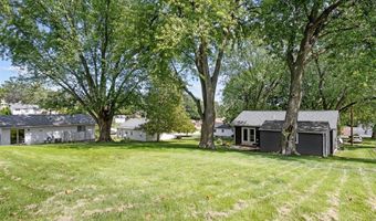 302 N Pratt St, Anamosa, IA 52220