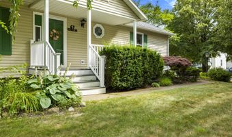 67 Victoria Way, Albany, NY 12209