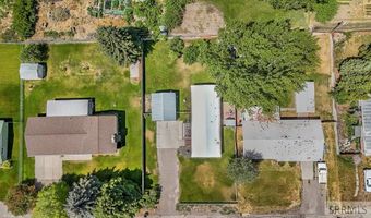 135 Parker Ave, Blackfoot, ID 83221