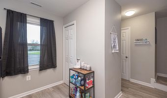 4 FRANKLIN Sq, Berlin, MD 21811