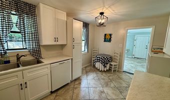 1242 Lake Douglas Rd, Bainbridge, GA 39819
