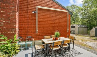 620 Buck Hill Rd, Burrillville, RI 02859