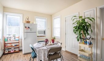 26 Columbia St, Ansonia, CT 06401