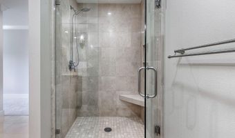 6828 Fairfield Dr, Santa Rosa, CA 95409
