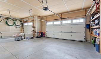 890 Dell Rd, Chubbuck, ID 83202