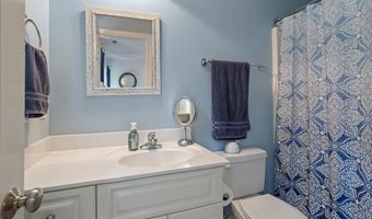5600 Merion Station Dr, Apex, NC 27539