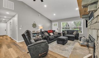 13 Privateer Dr, Afton, OK 74331