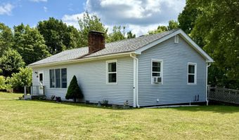 111 Washington St, Baileyville, ME 04694
