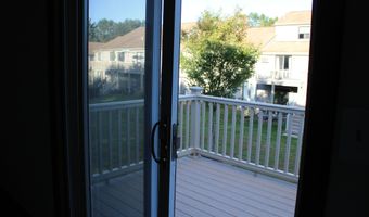 371 Emmett St APT 6, Bristol, CT 06010