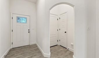 6108 NW Silas St, Bentonville, AR 72713