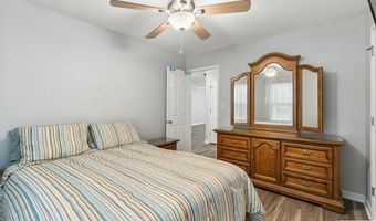 124 CEDAR GROVE Pkwy, Alabaster, AL 35114