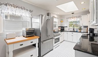 135 Lakeside Ave, Avon By The Sea, NJ 07717