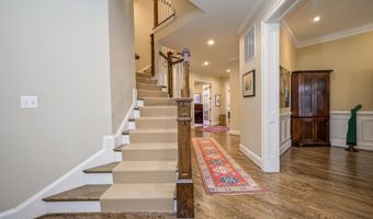 7505 MARBURY Rd, Bethesda, MD 20817