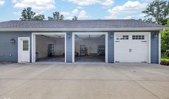 10675 W Andry Ln, Birdseye, IN 47513