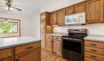 1706 22nd Ave SW, Austin, MN 55912